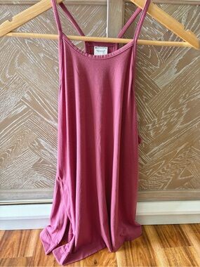 NWOT Athleta Explore Tank, Multi-Functional Athleisure Sportstyle Dusty Rose